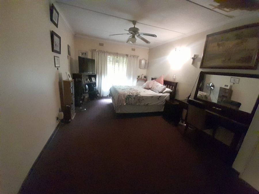 3 Bedroom Property for Sale in Protea Park North West
